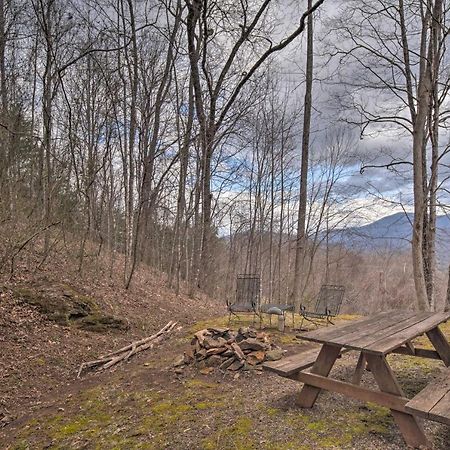 Charming Burnsville Apt With Mountain Views And Deck! Εξωτερικό φωτογραφία