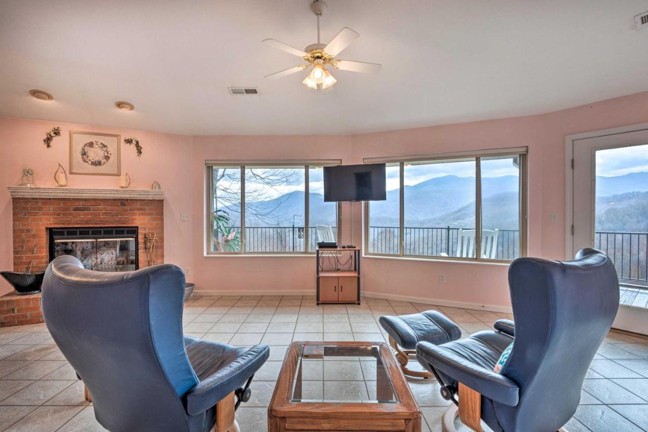 Charming Burnsville Apt With Mountain Views And Deck! Εξωτερικό φωτογραφία