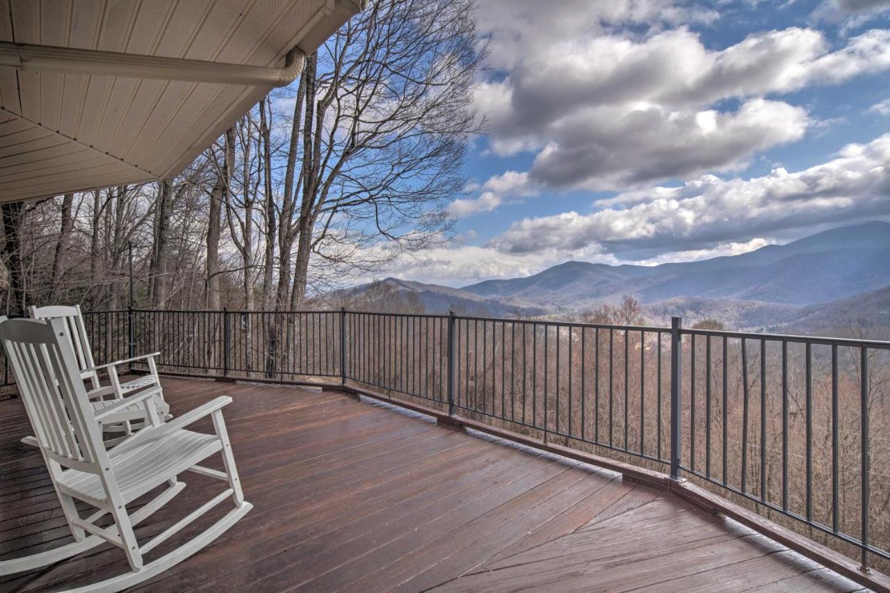 Charming Burnsville Apt With Mountain Views And Deck! Εξωτερικό φωτογραφία